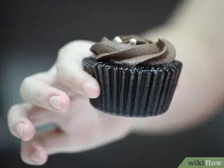 Image intitulée Eat a Cupcake Step 18