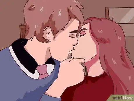 Image intitulée Kiss Your Girlfriend in Middle School Step 9