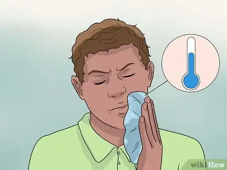 Image intitulée Stop a Mouth Ulcer from Hurting Step 2