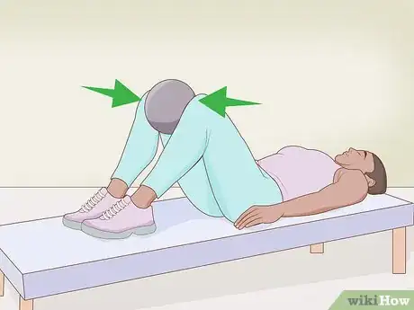 Image intitulée Work Your Inner Thighs at Home Step 10