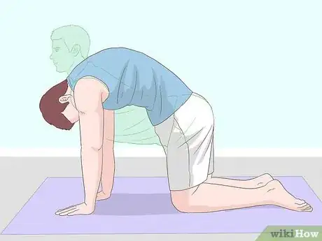 Image intitulée Crack Your Upper Back Step 15