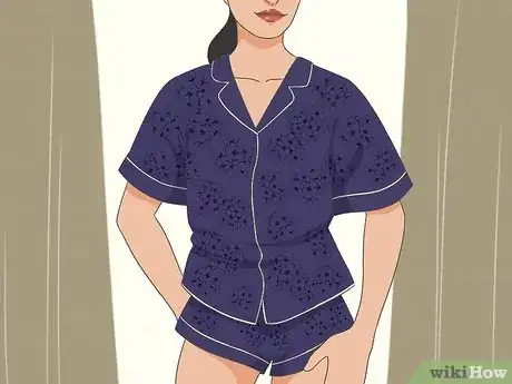 Image intitulée Dress for Your Husband in Bed Step 5