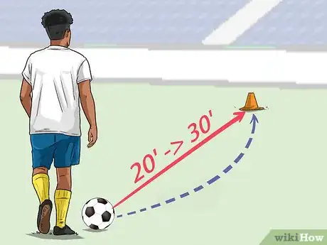 Image intitulée Curve a Soccer Ball Step 5