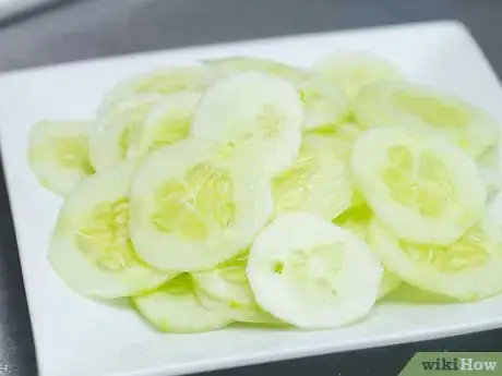 Image intitulée Make Cucumber Sandwiches Step 1