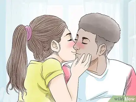 Image intitulée Have a Long Passionate Kiss With Your Girlfriend_Boyfriend Step 10