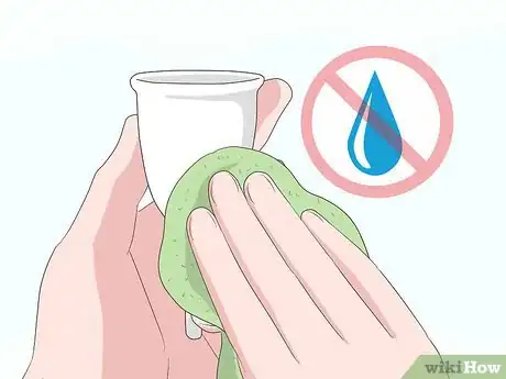 Image intitulée Clean a Menstrual Cup Step 16