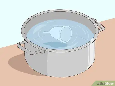 Image intitulée Clean a Menstrual Cup Step 13