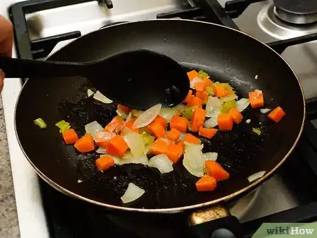 Image intitulée Make Chicken Noodle Soup Step 9