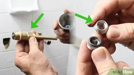 Image intitulée Fix a Leaky Bathtub Faucet Step 11