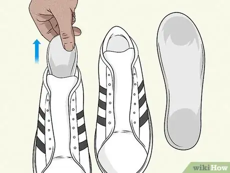 Image intitulée Clean Adidas Shoes Step 10