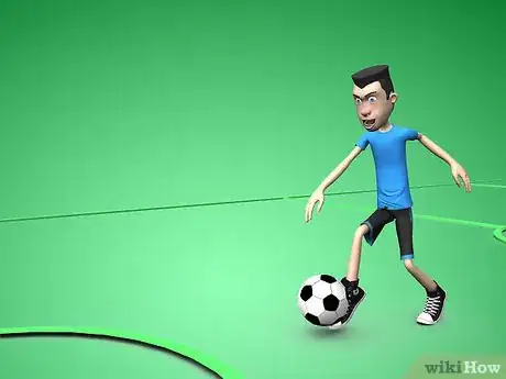 Image intitulée Shoot a Soccer Ball Step 4Bullet2