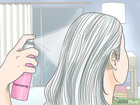 Image intitulée Make Your Hair Look Gray for a Costume Step 5