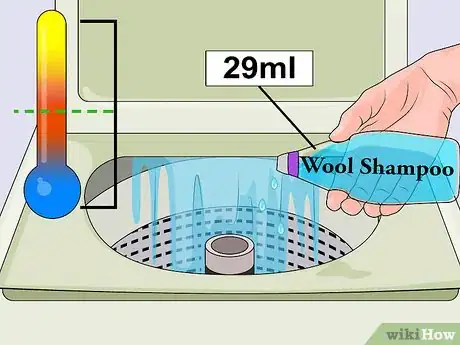 Image intitulée Wash a Wool Coat Step 10