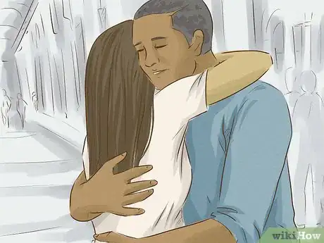 Image intitulée Hug Romantically Step 12