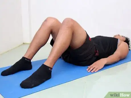 Image intitulée Do Military Sit Ups Step 2