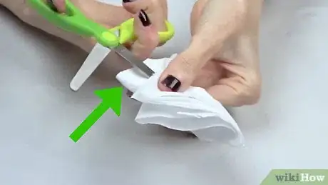 Image intitulée Sharpen Scissors Step 16