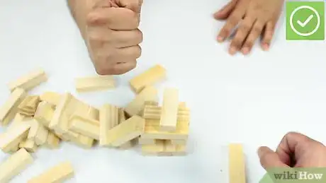 Image intitulée Play Jenga Step 13