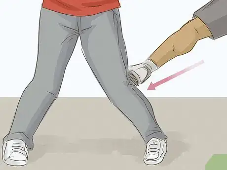 Image intitulée Defend Yourself from an Attacker Step 11