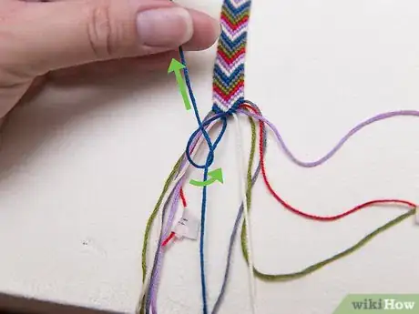 Image intitulée Make Bracelets out of Thread Step 15