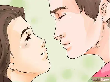 Image intitulée Kiss Your Boyfriend Step 6