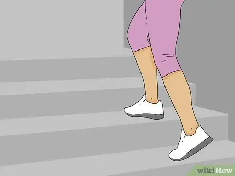 Image intitulée Exercise Using Your Stairs Step 1