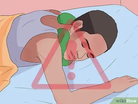 Image intitulée Use a Neck Pillow Step 10