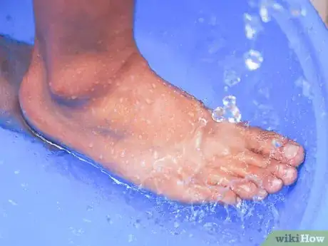 Image intitulée Make a Foot Scrub Step 14