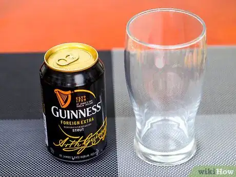 Image intitulée Pour a Guinness Bass Black and Tan Step 4