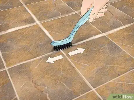 Image intitulée Clean Grout with Baking Soda Step 12