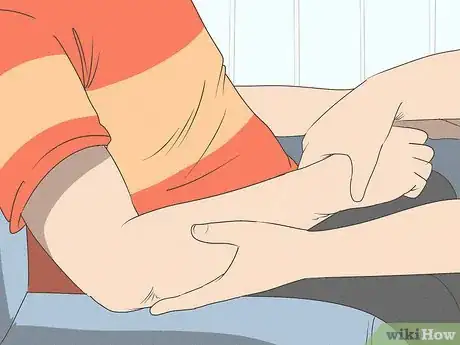 Image intitulée Massage Hands Step 11