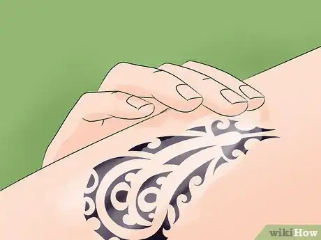 Image intitulée Care for a New Tattoo Step 6