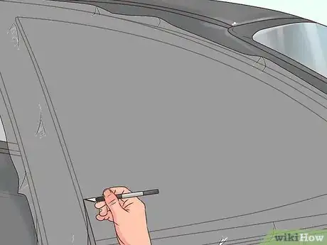 Image intitulée Tint a Car Side Window Step 6