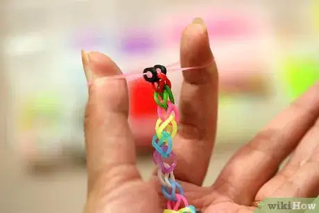 Image intitulée Make a Rainbow Loom Bracelet Step 37