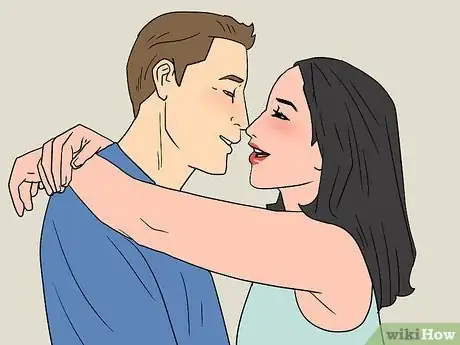 Image intitulée Prepare for Your First Kiss Step 7