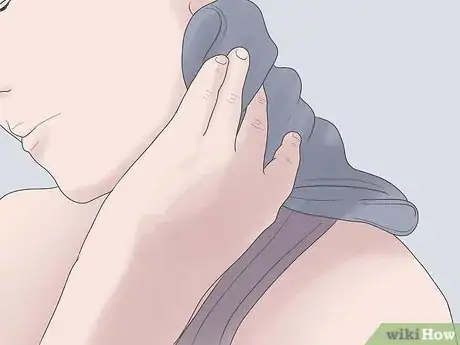 Image intitulée Get Rid of a Hickey Fast Step 2