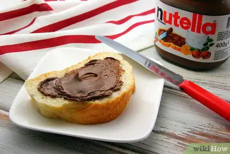 Image intitulée Eat Nutella Step 1