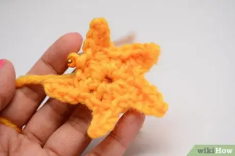 Image intitulée Crochet a Star Step 4