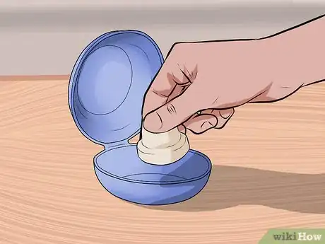 Image intitulée Put in a Cervical Cap Step 13