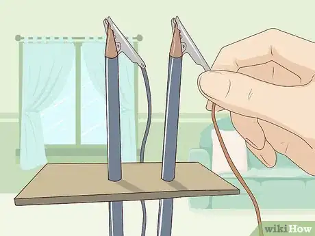 Image intitulée Make Oxygen and Hydrogen from Water Using Electrolysis Step 7.jpeg