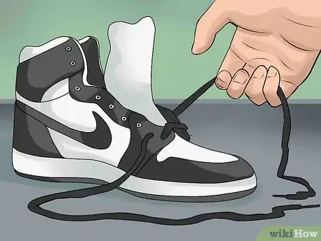 Image intitulée Get Squeaks Out of Air Jordan Sneakers Step 2