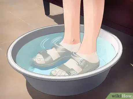Image intitulée Make Sandals Comfortable Step 4