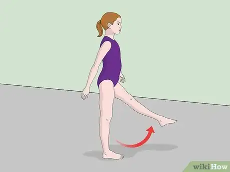 Image intitulée Do Gymnastic Moves at Home (Kids) Step 24