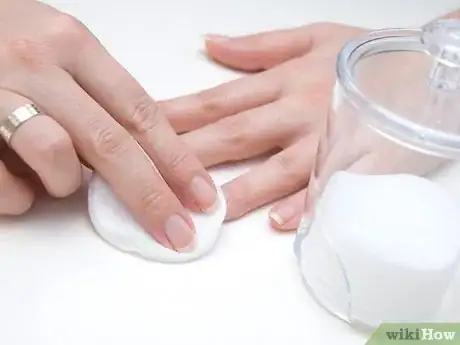 Image intitulée Remove Nail Polish Stains from Your Finger Nails Step 26