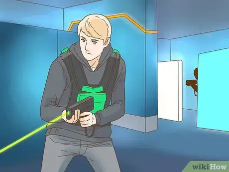 Image intitulée Be Good at Laser Tag Step 8