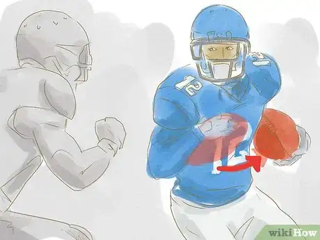 Image intitulée Hold a Football Step 9