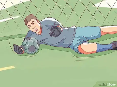 Image intitulée Punt a Soccer Ball Step 9