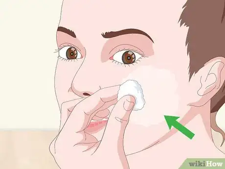 Image intitulée Use a Facial Brush Step 6