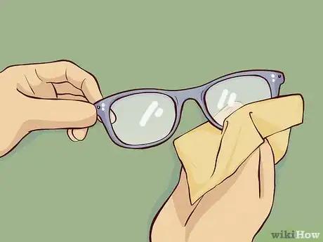 Image intitulée Wear Progressive Glasses Step 8