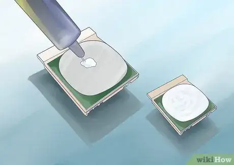 Image intitulée Apply Thermal Paste Step 4