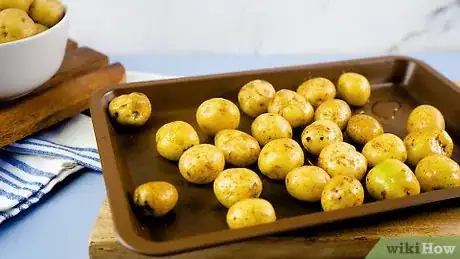 Image intitulée Roast Baby Potatoes Step 5